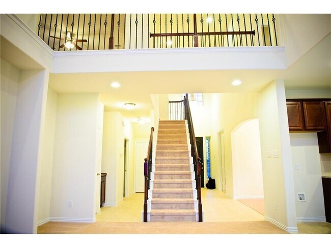 Building Photo - 3118 Turkey Creek Trl