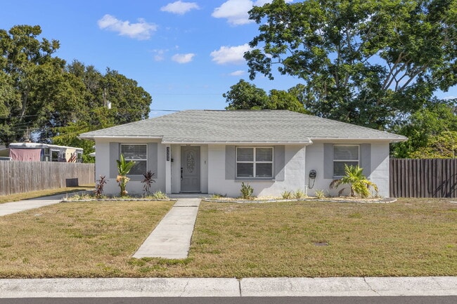 Building Photo - 3505 Prescott St N