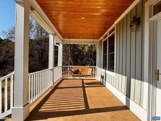 Building Photo - 3834 Thomas Dairy Ln