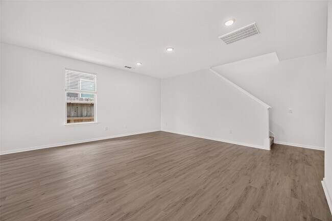 Building Photo - 338 Shady Cedar Hl Ln