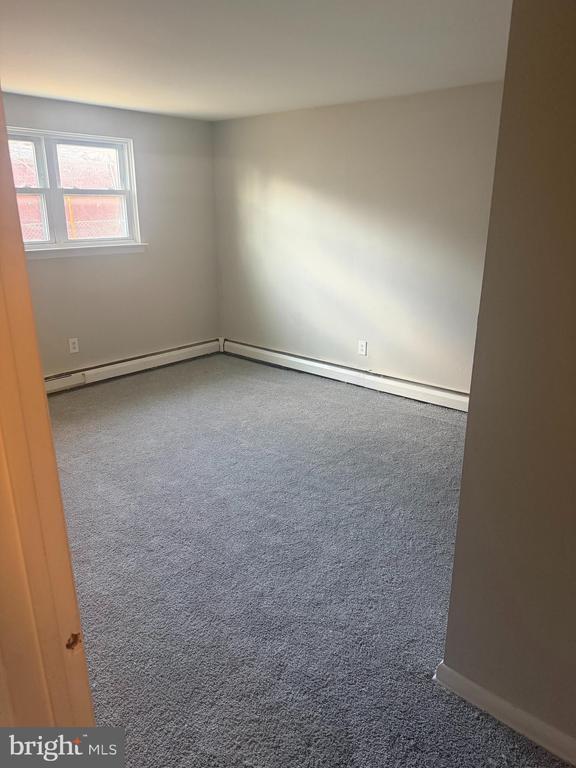 Building Photo - 2638 Parkside Terrace