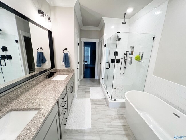 Building Photo - 531 Town Madison Blvd