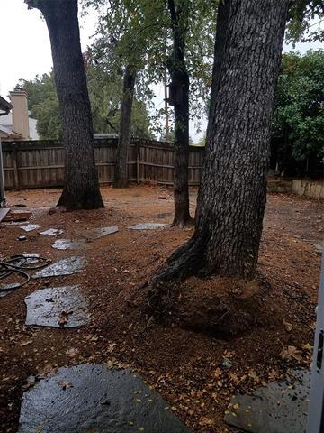 Building Photo - 1702 Acorn Dr