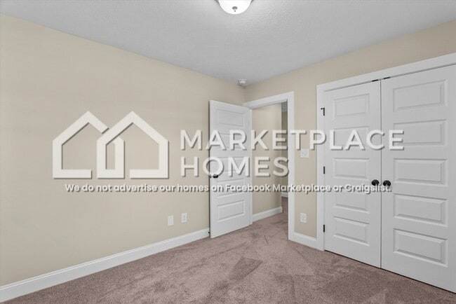 Building Photo - 2233 Perrins Ln