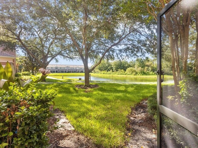 Building Photo - 8296 Portofino Dr