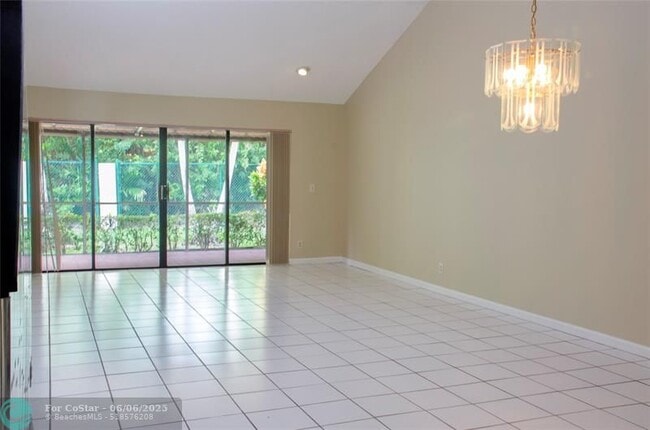 Building Photo - 8638 Eagle Run Dr
