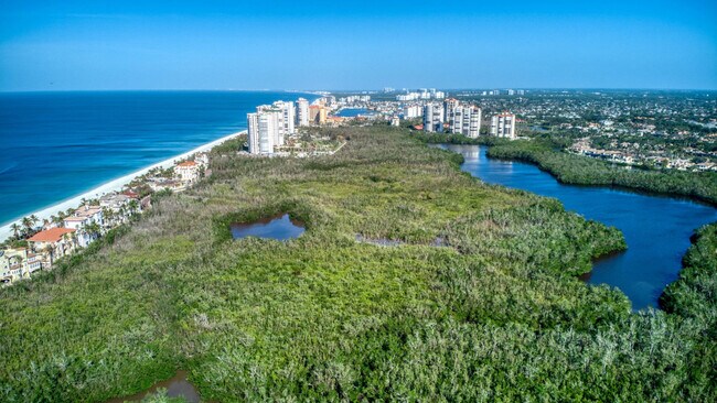 Building Photo - 7008 Pelican Bay Blvd