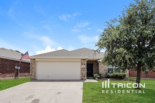 Building Photo - 6400 Stone Lake Dr