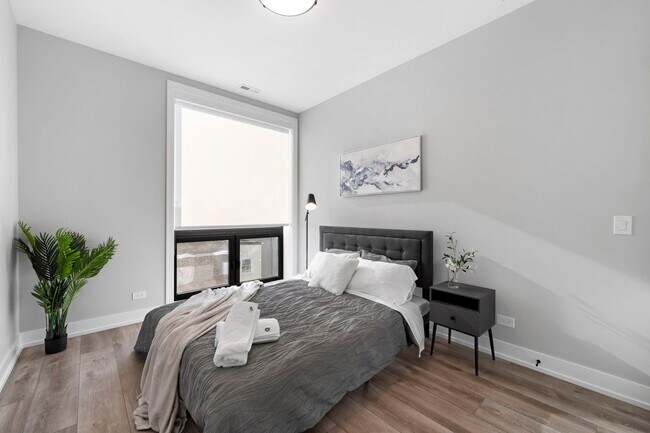 Building Photo - 1606 S Ashland Ave