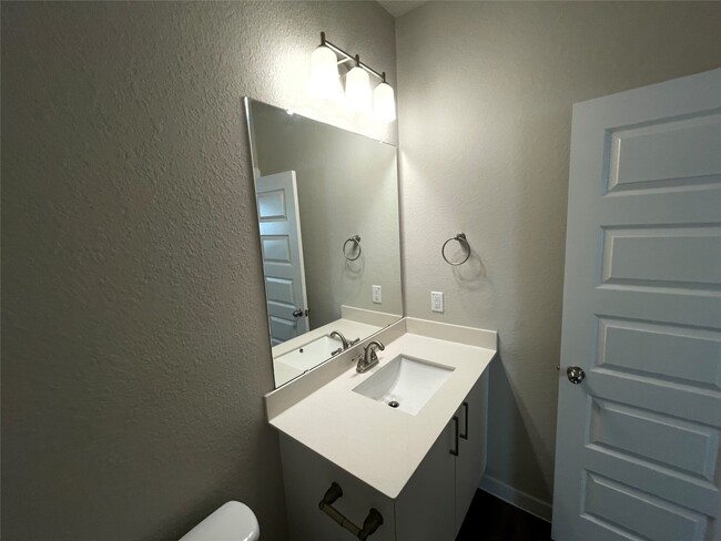 Building Photo - 25556 Starling Ln