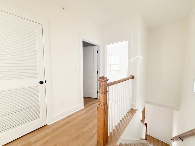 Building Photo - Modern 3-Bedroom Home with Flex Room, Pool, and Pickleball Court at Highbury