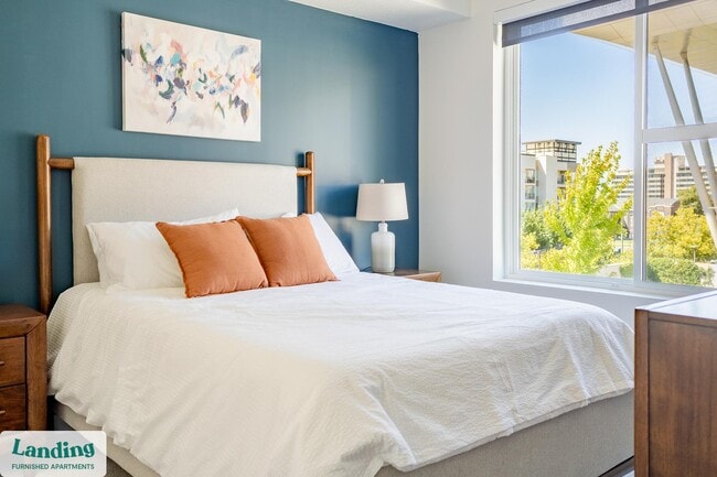 Building Photo - 357 E 500 S