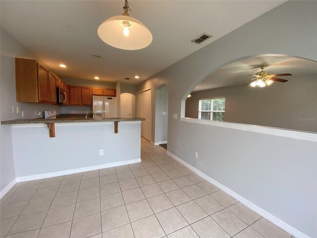 Building Photo - 2044 Portcastle Cir