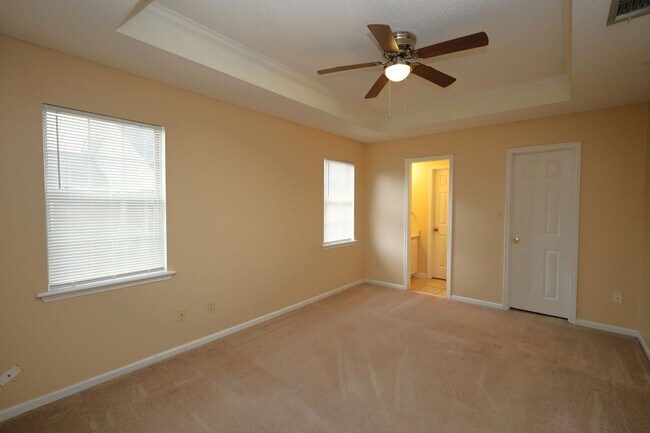 Building Photo - 4214 Abingdon Ct