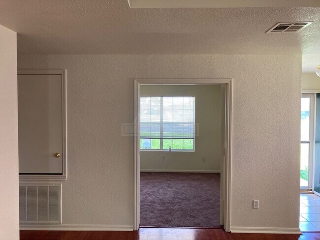Building Photo - 4006 Sunflower, Killeen