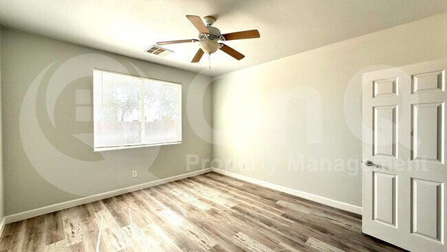 Building Photo - 44057 W Palo Cedro Rd