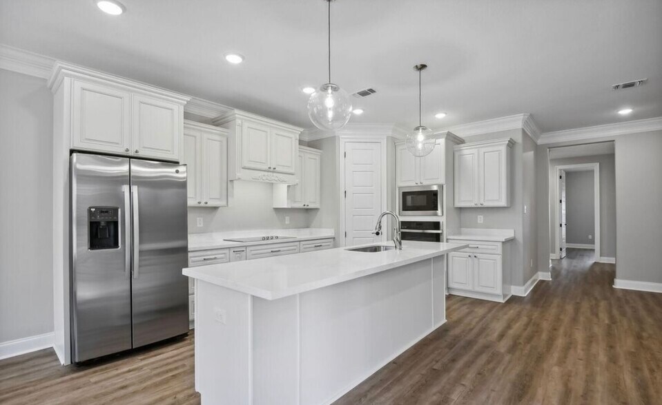 Building Photo - 10429 Landon Meadows Dr