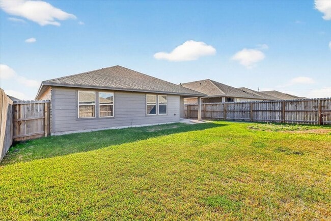 Building Photo - 7230 Tristan Dr