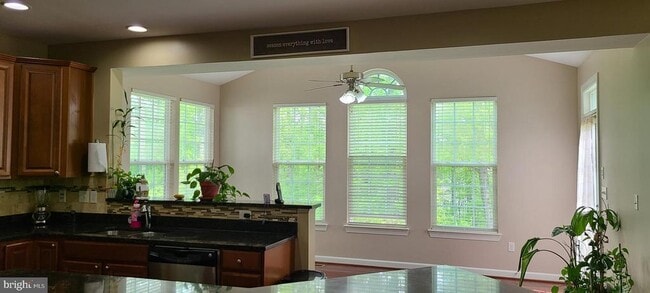 Building Photo - 4506 Nightingale Ct