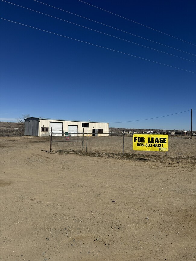 Building Photo - 10X Ventures - Bisti Shop