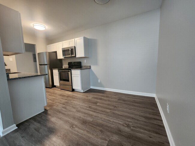 Building Photo - Vester Apartments