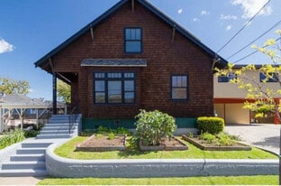 Front - 2709 McGee Ave