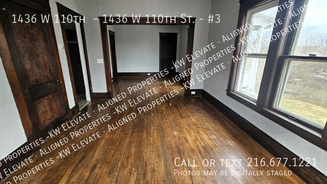 Building Photo - Bright and Inviting 2nd floor unit !