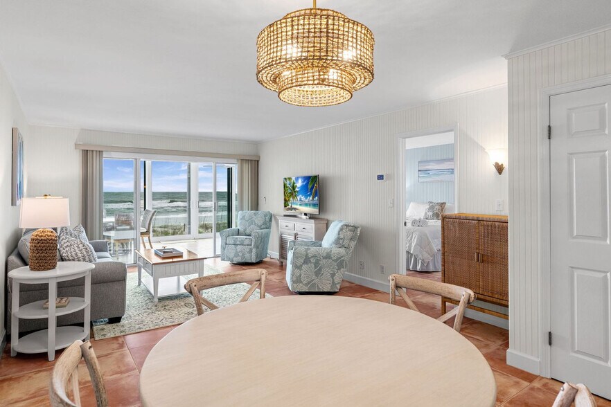 Building Photo - 665 Ponte Vedra Blvd