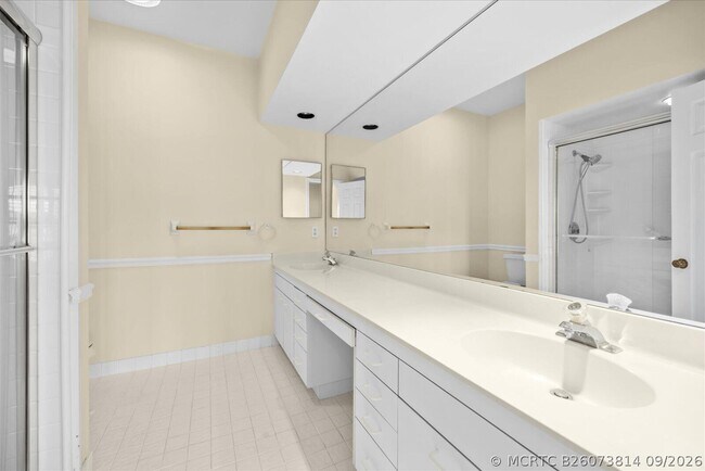 Building Photo - 7362 Pine Creek Way