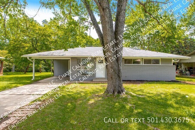 Building Photo - 119 Poinsetta Dr