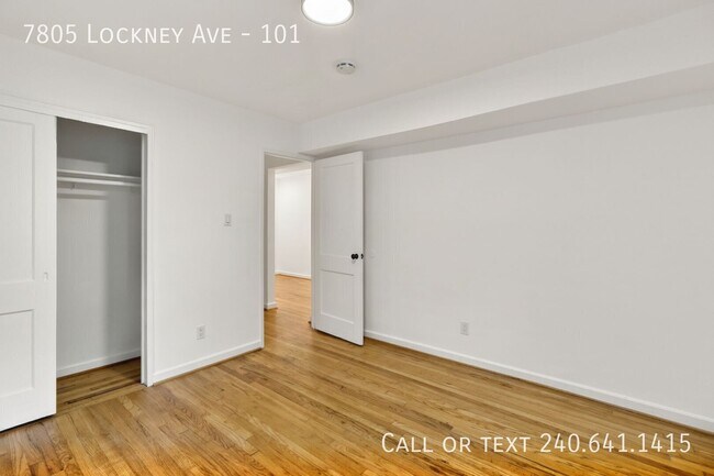 Building Photo - 7805 Lockney Ave