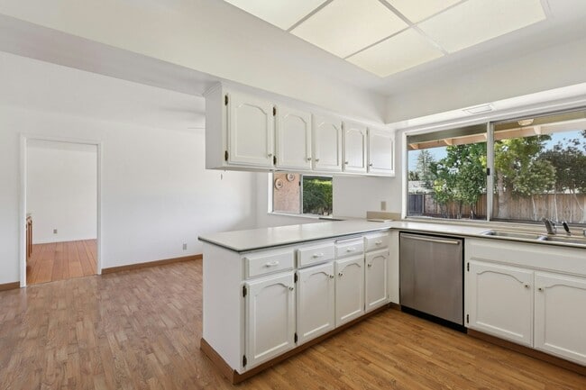Building Photo - 20373 Glasgow Dr
