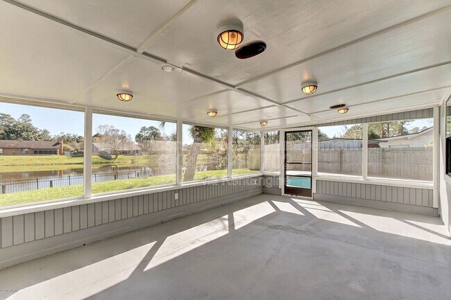 Building Photo - 4428 Pilgrim Way