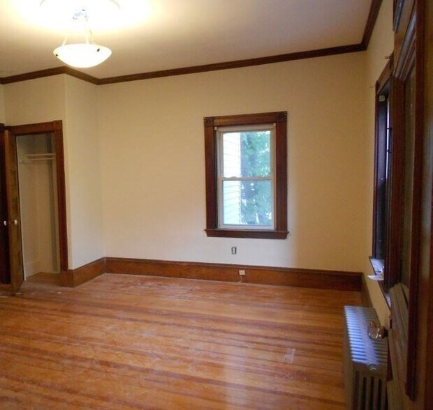 Building Photo - 97 Glendower Rd