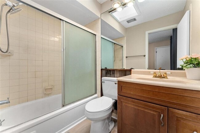 Building Photo - 5053 Maui Cir