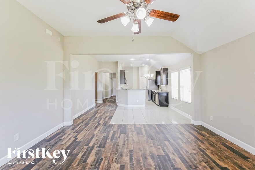 Building Photo - 2598 Magnolia Fair Way