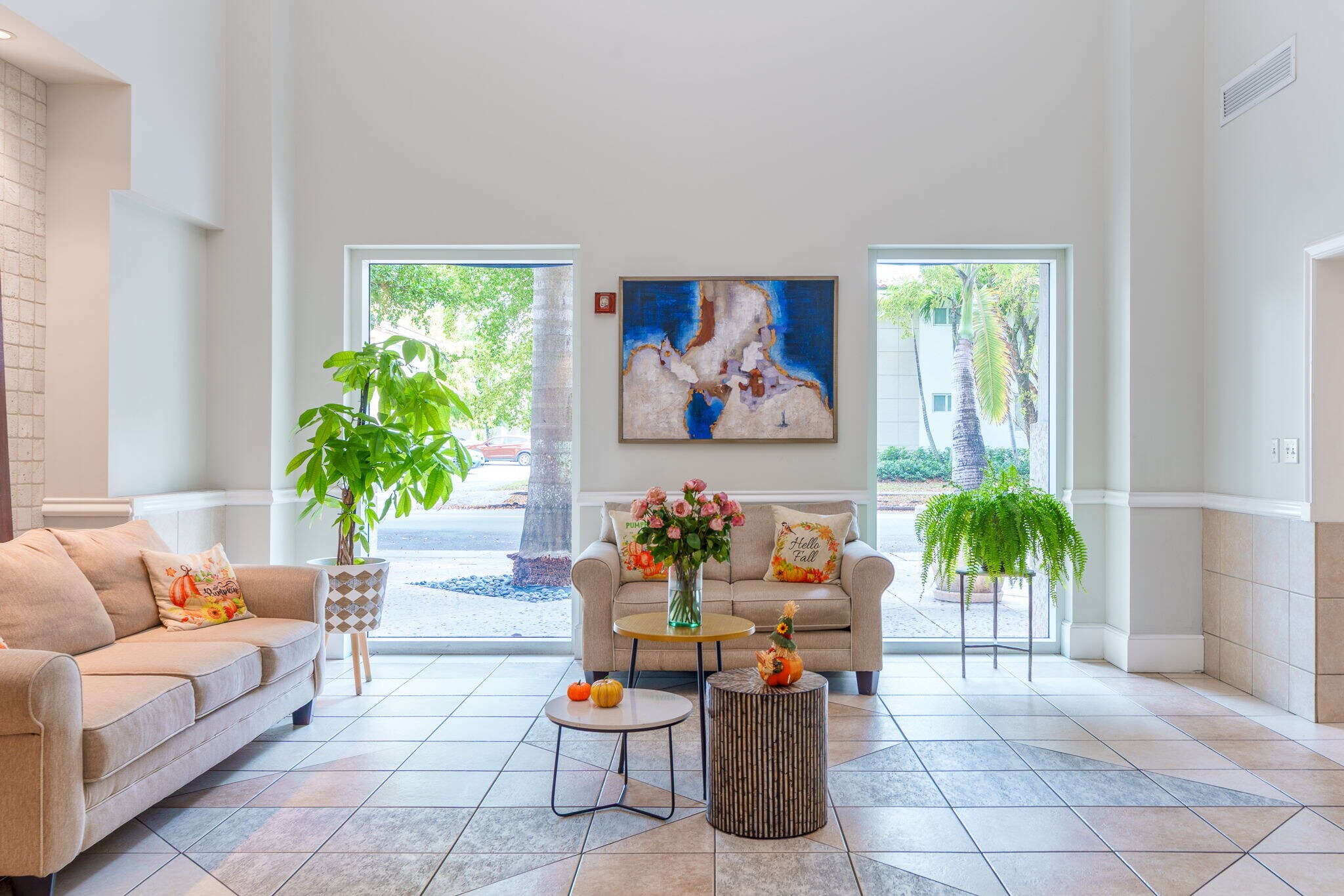 Building Photo - 50 Menores Ave