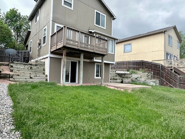 Building Photo - Conveniently Located Home in East Quincy H...