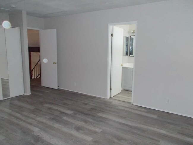 Building Photo - Spacious 4-Bedroom, 3-Bathroom Home with Open Floor Plan & Large Backyard – Prime Location!