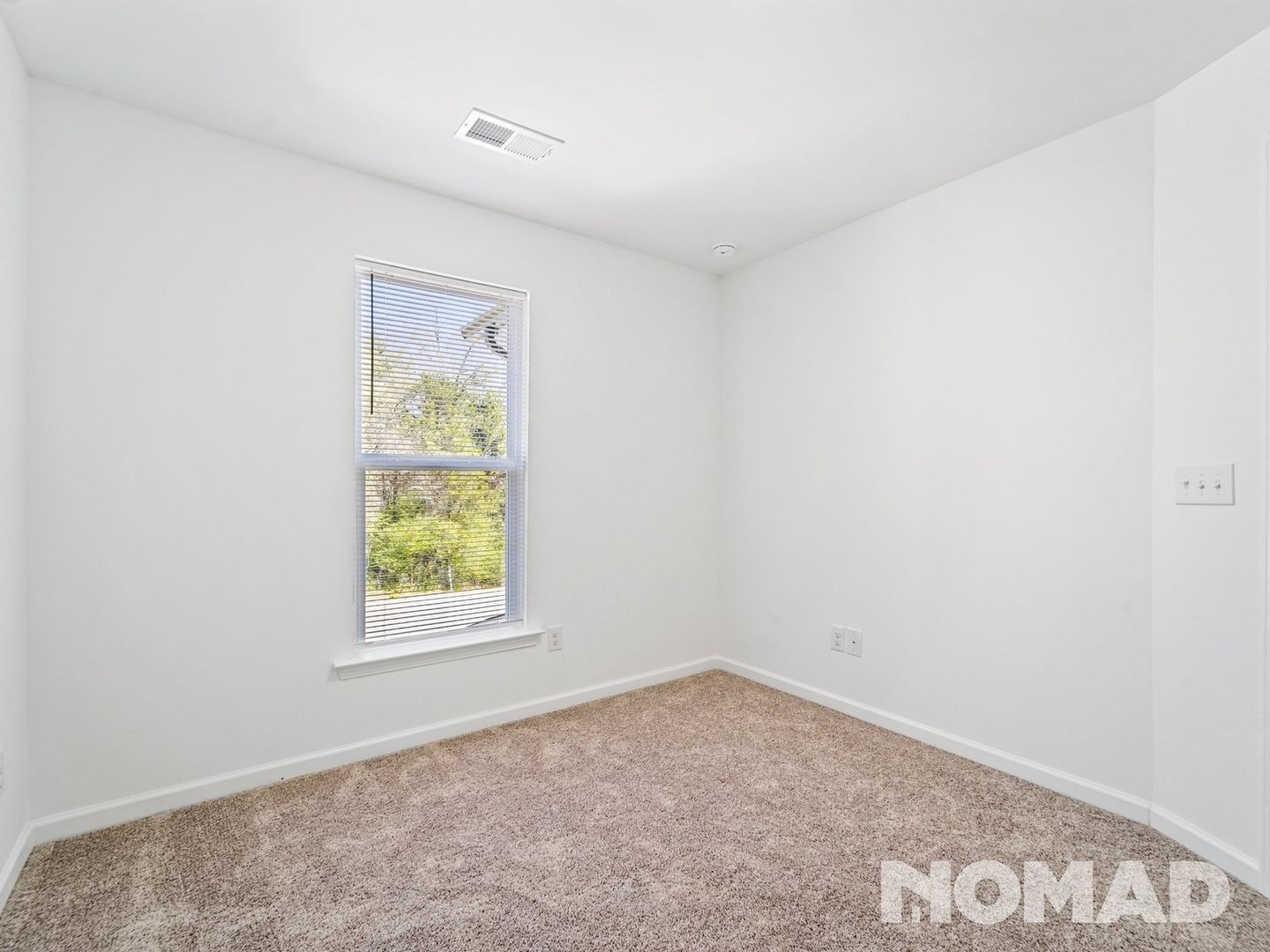 Building Photo - 16429 Leading St