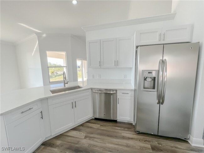 Building Photo - 3303 33rd St SW