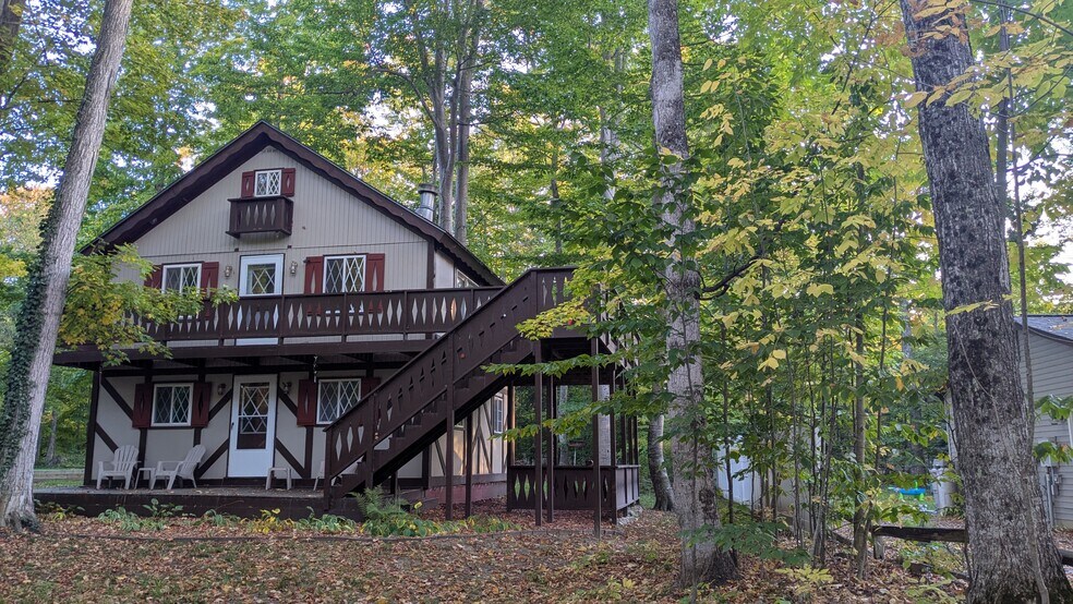 Building Photo - 2552 E Birch Ct