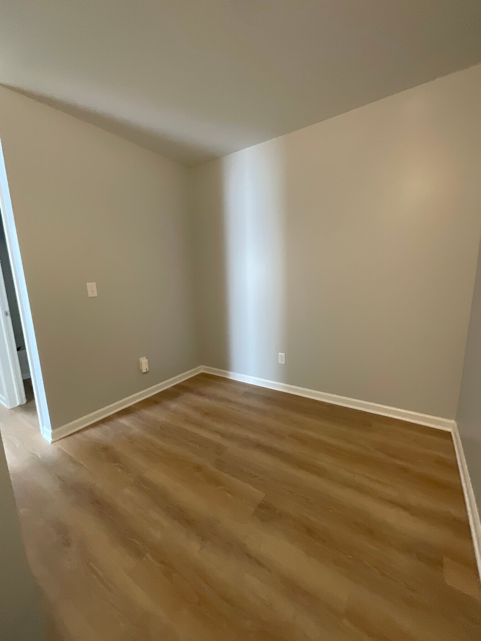 Building Photo - 29033 Whitby Dr