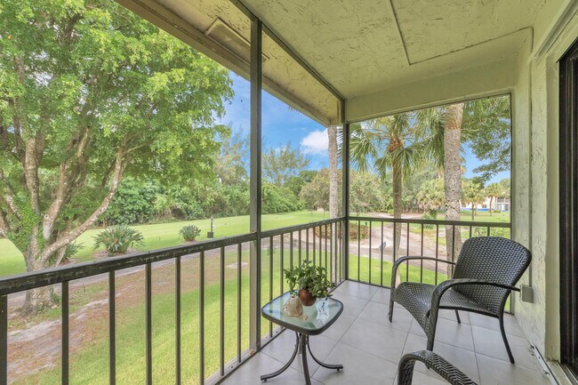 Building Photo - 21866 Cypress Cir