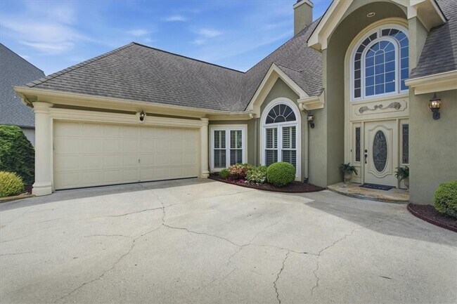 Building Photo - 210 Masters View Ct