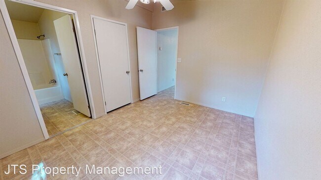 Building Photo - 3 br, 2 bath House - 2410 Central Avenue