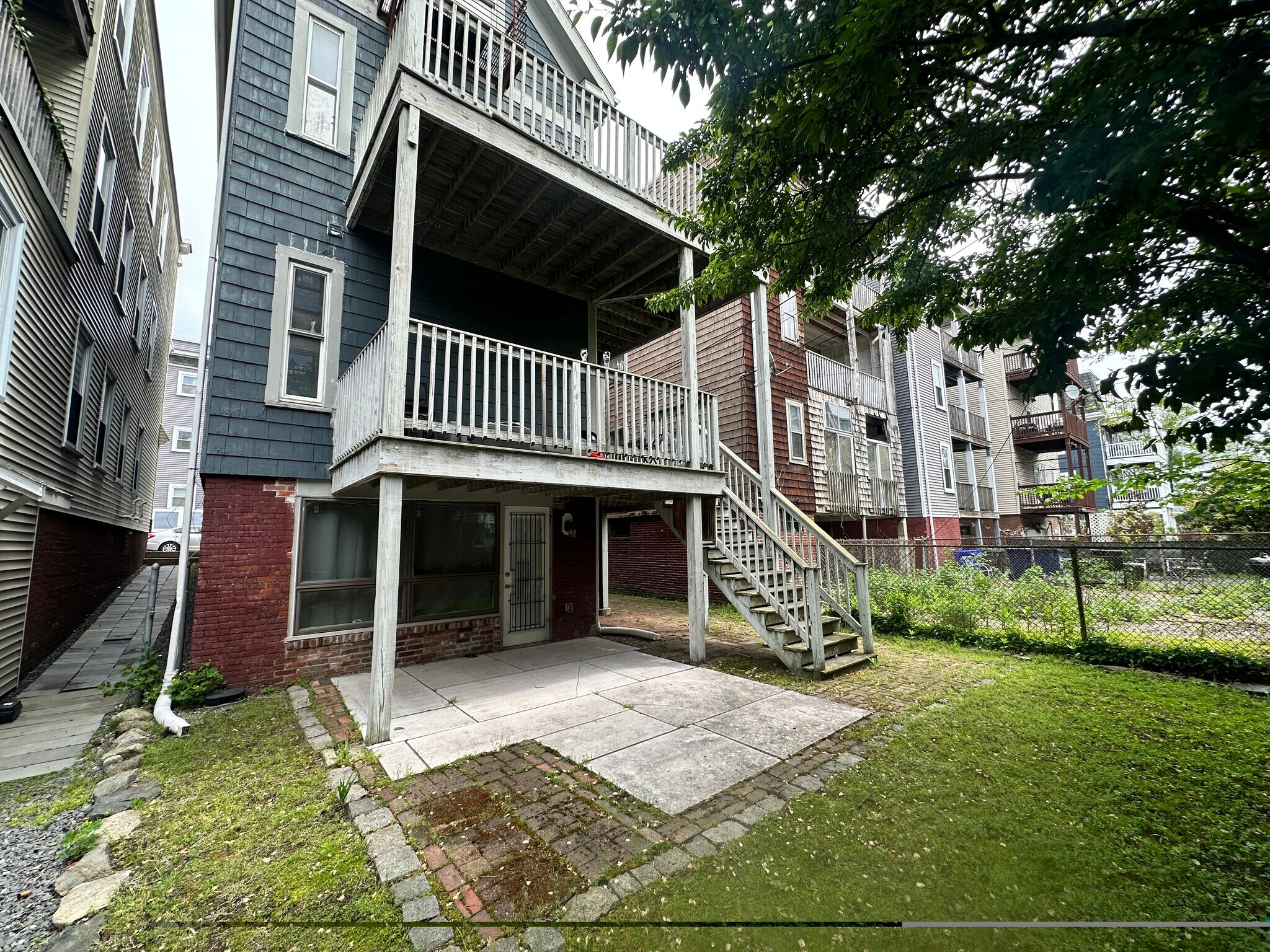 Building Photo - 24 Washburn St
