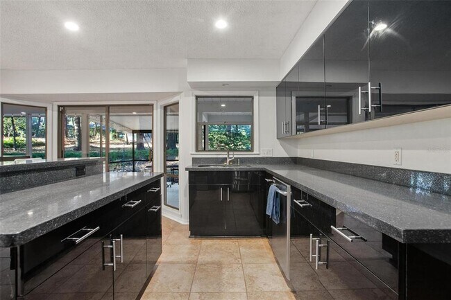 Building Photo - 503 Princewood Dr