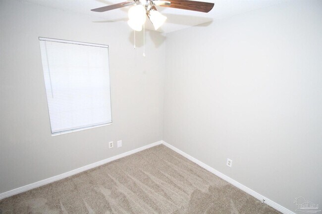 Building Photo - 3687 E Olive Rd