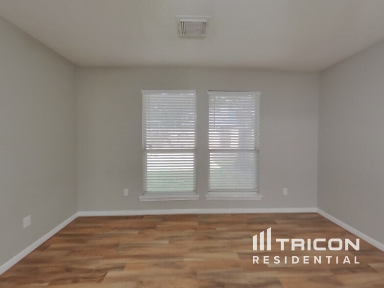 Building Photo - 1615 Trail Forest Ct